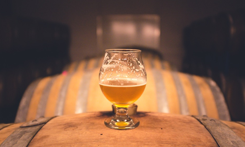 Bier op houten vat // Pixabay